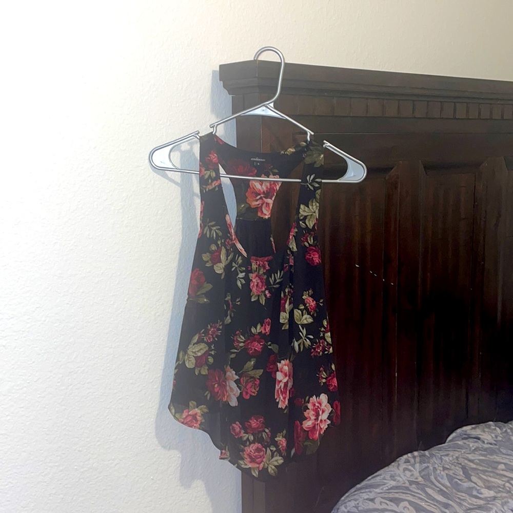 Floral summer apparel tank top (Ambiance)